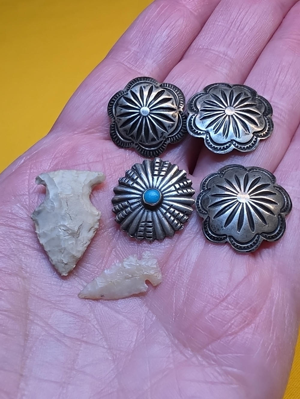 VTG Old Pawn Sterling Silver Concho Buttons (4) & Arrowhead Lot (2)